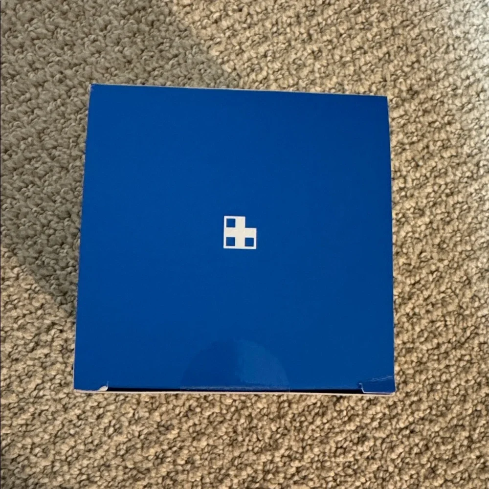 NIB Medicube Zero Pore Pad - 70 Count